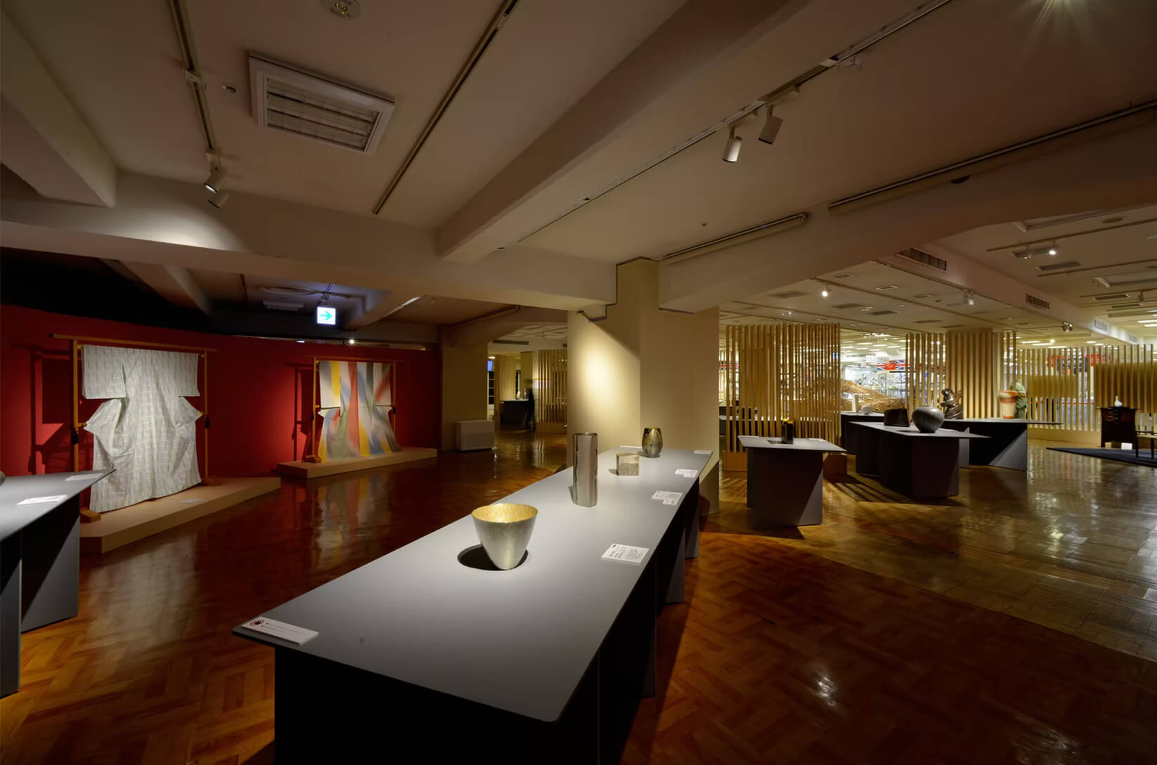 日本橋三越本店 文化庁主催 深める・拡げるー拡張する伝統工芸展