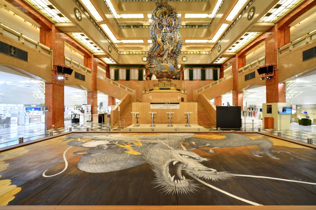 東叡山寛永寺根本中堂天井絵奉納記念 手塚雄二展〜雲は龍に従う〜